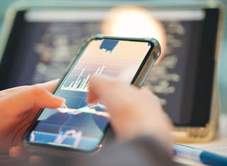 Processo transparente de levantamento e transferência de fundos a ser verificado por um investidor