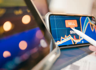 Operador multi-mercado a examinar opções de Bitcoin, Ethereum e forex